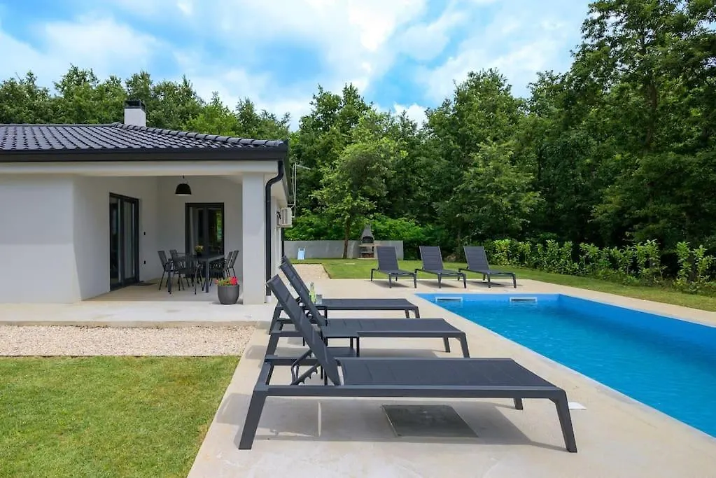 Villa Rubus By Istrialux Zminj 0*,  Croatia