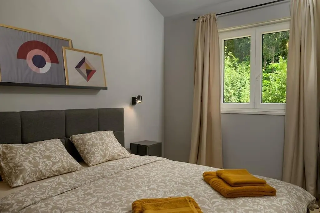 Villa Rubus By Istrialux Zminj 0*,  Croatia