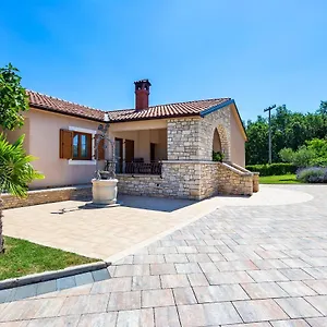 Krizanci Žminj